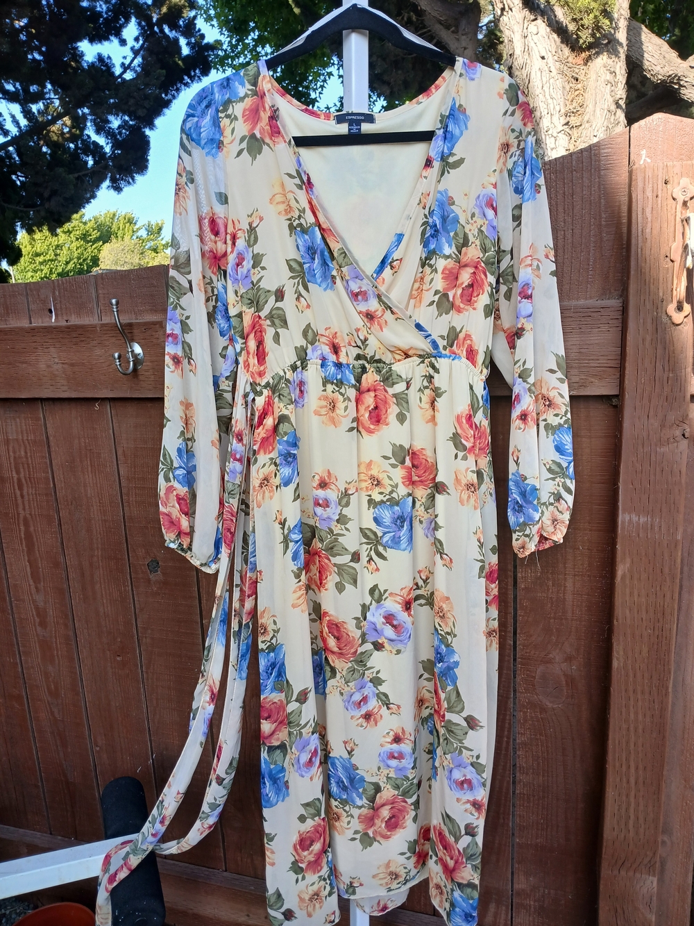 Espresso Floral Wrap Midi Dress Cream Blue Coral Size L